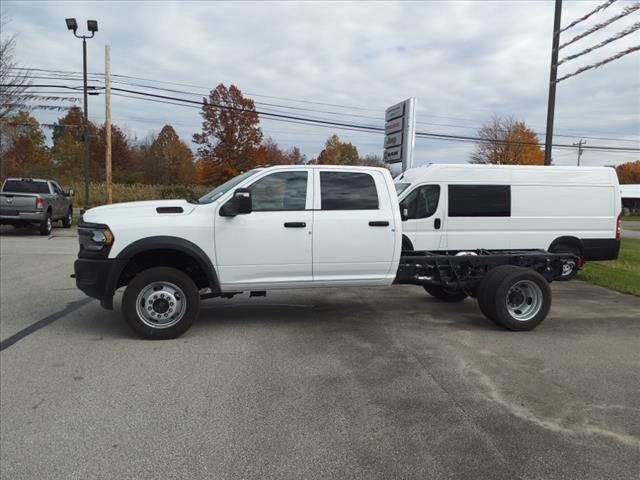 2024 Ram 5500 Tradesman