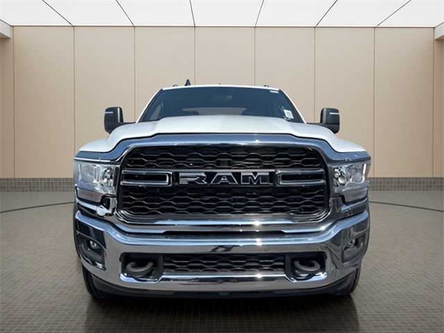 2024 Ram 5500 Tradesman