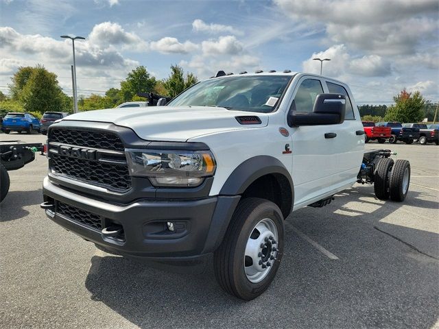 2024 Ram 5500 Tradesman