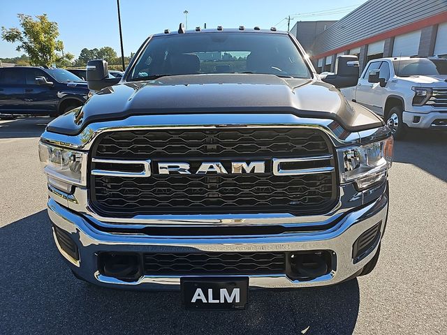 2024 Ram 5500 Tradesman