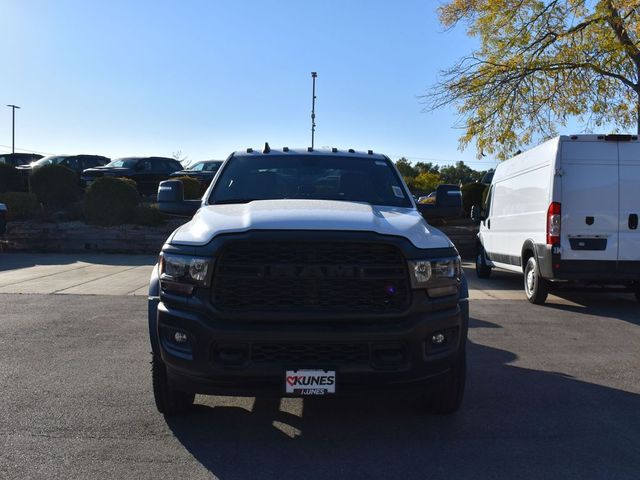 2024 Ram 5500 Tradesman