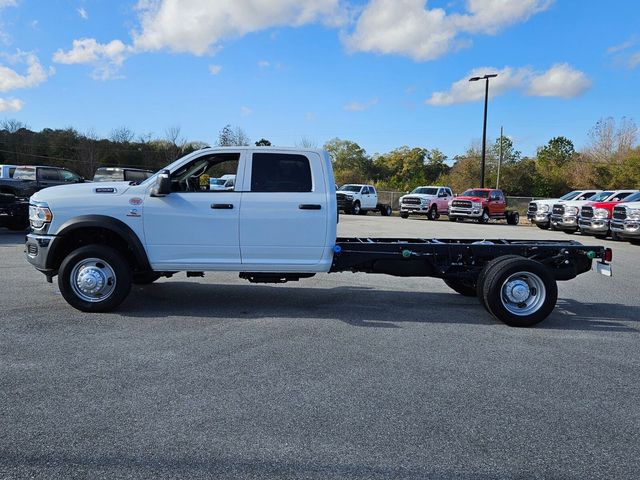 2024 Ram 5500 Tradesman