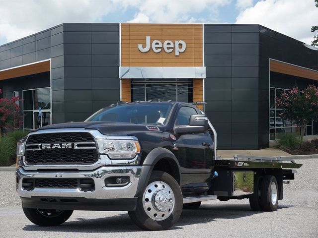 2024 Ram 5500 Tradesman