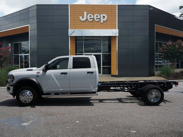 2024 Ram 5500 Tradesman