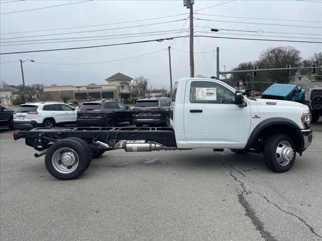 2024 Ram 5500 Tradesman