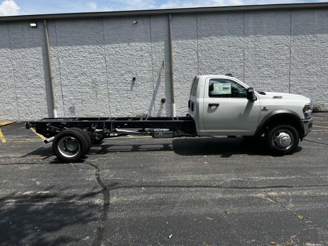 2024 Ram 5500 Tradesman