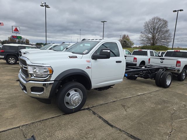 2024 Ram 5500 Tradesman