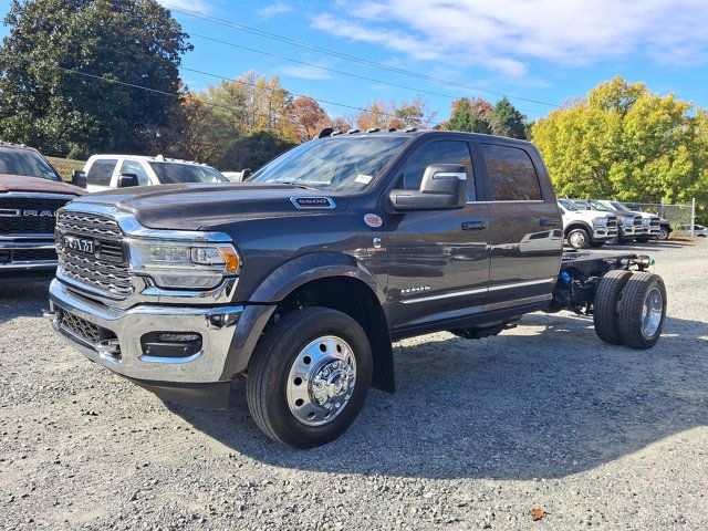 2024 Ram 5500 Limited