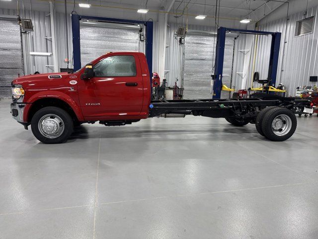 2024 Ram 5500 SLT