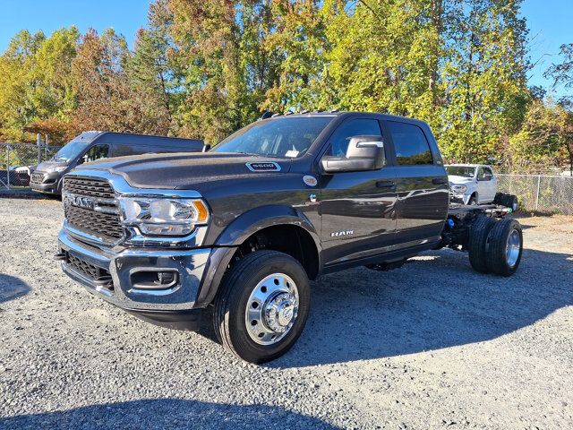 2024 Ram 5500 SLT