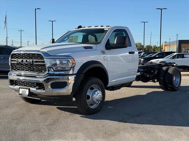 2024 Ram 5500 Tradesman