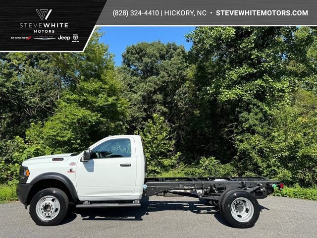 2024 Ram 5500 Tradesman