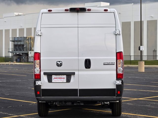 2024 Ram ProMaster Cargo Van SLT