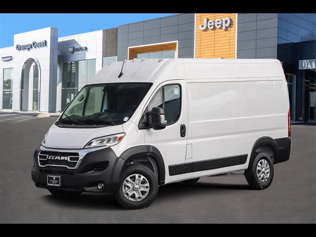 2024 Ram ProMaster Cargo Van SLT+