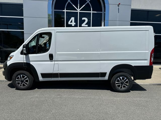 2024 Ram ProMaster Cargo Van SLT+