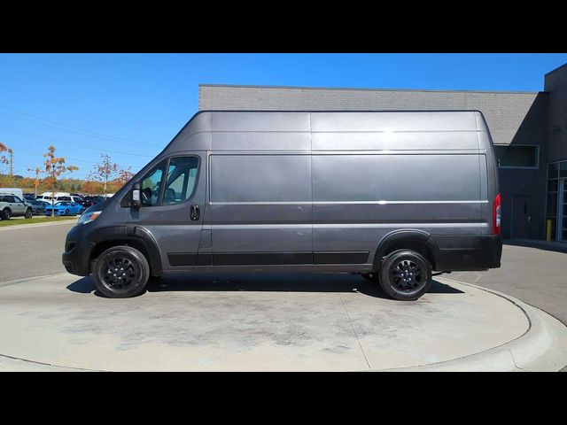 2024 Ram ProMaster Cargo Van SLT+