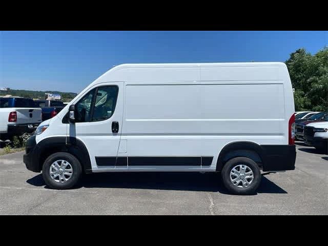 2024 Ram ProMaster Cargo Van SLT