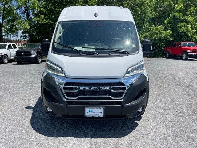 2024 Ram ProMaster Cargo Van SLT+