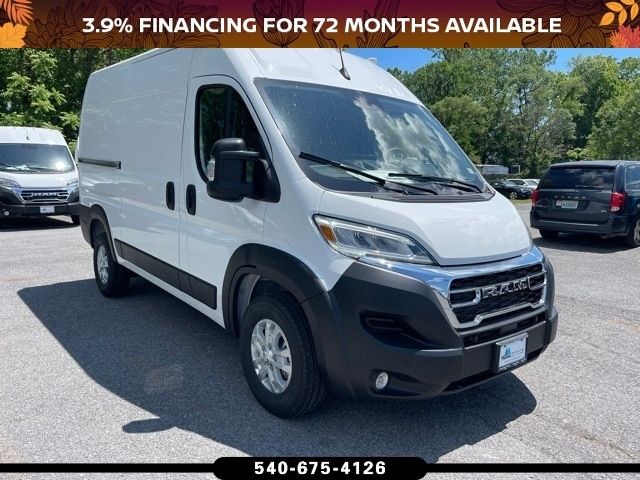 2024 Ram ProMaster Cargo Van SLT+