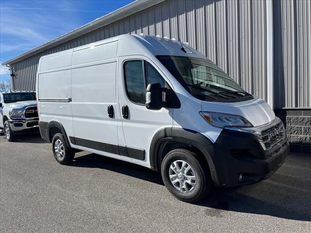 2024 Ram ProMaster Cargo Van SLT+