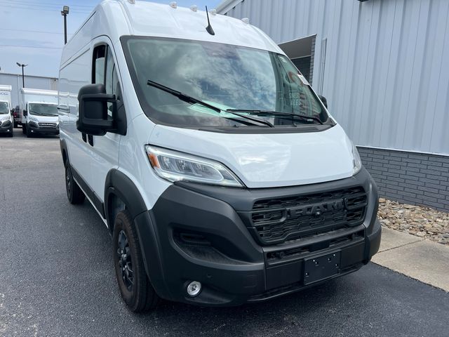 2024 Ram ProMaster Cargo Van SLT+