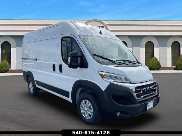 2024 Ram ProMaster Cargo Van SLT