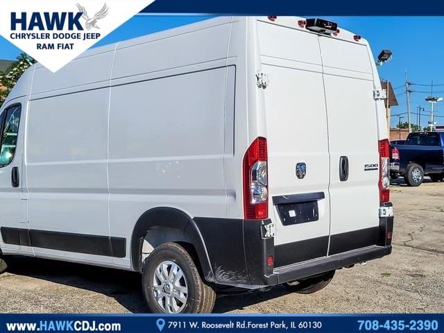 2024 Ram ProMaster Cargo Van SLT