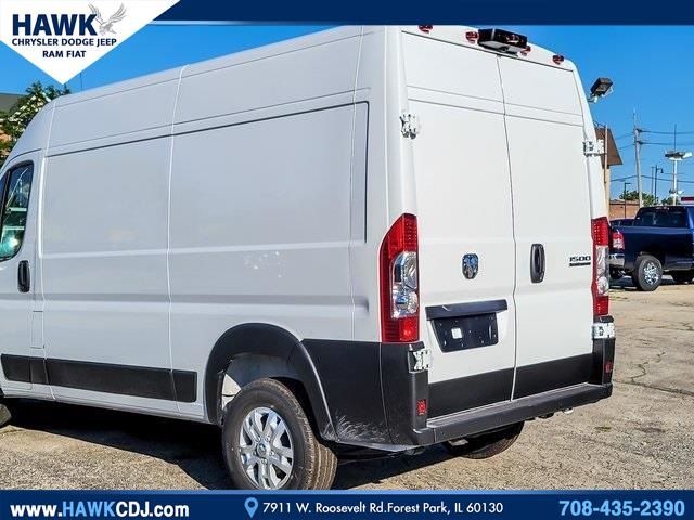 2024 Ram ProMaster Cargo Van SLT