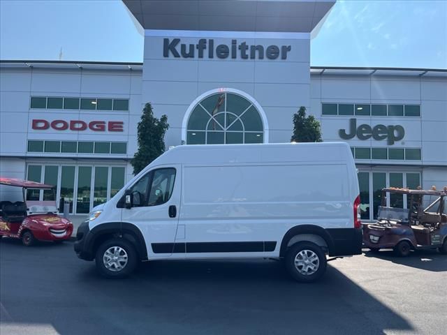 2024 Ram ProMaster Cargo Van SLT+