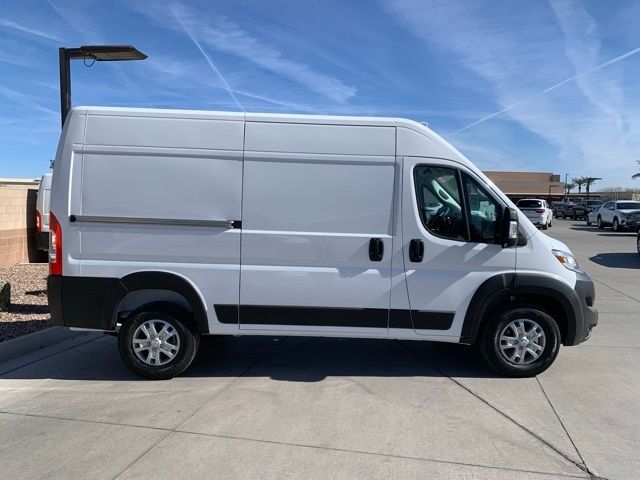 2024 Ram ProMaster Cargo Van SLT