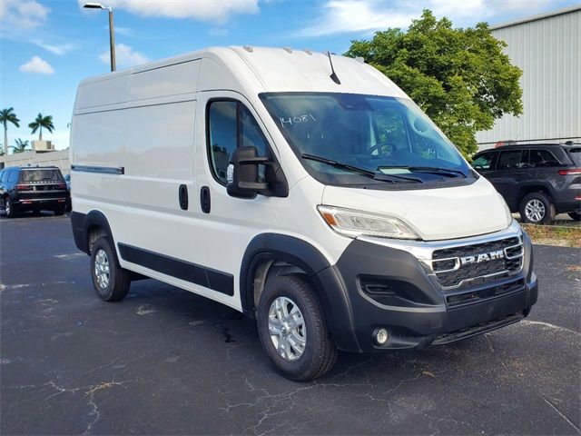 2024 Ram ProMaster Cargo Van SLT