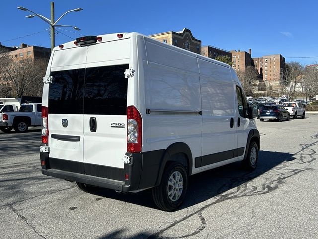 2024 Ram ProMaster Cargo Van SLT+