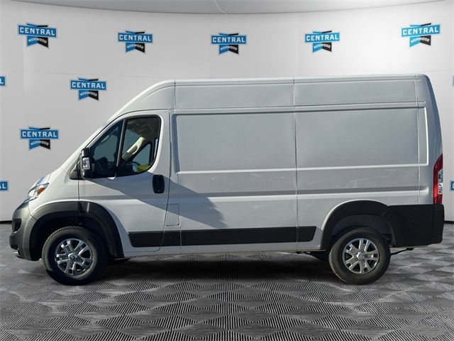 2024 Ram ProMaster Cargo Van SLT