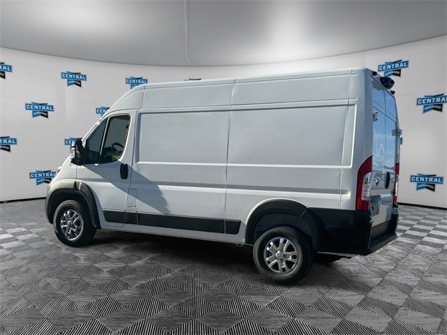 2024 Ram ProMaster Cargo Van SLT