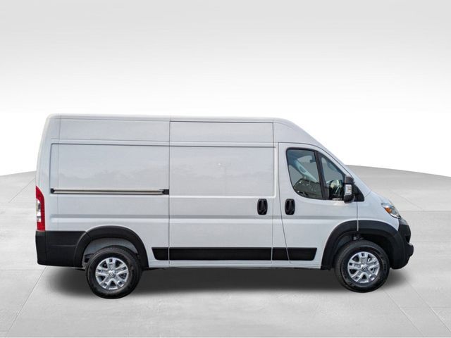 2024 Ram ProMaster Cargo Van SLT