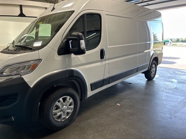 2024 Ram ProMaster Cargo Van SLT