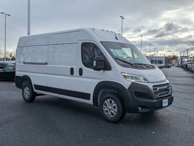 2024 Ram ProMaster Cargo Van SLT