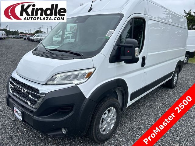 2024 Ram ProMaster Cargo Van SLT