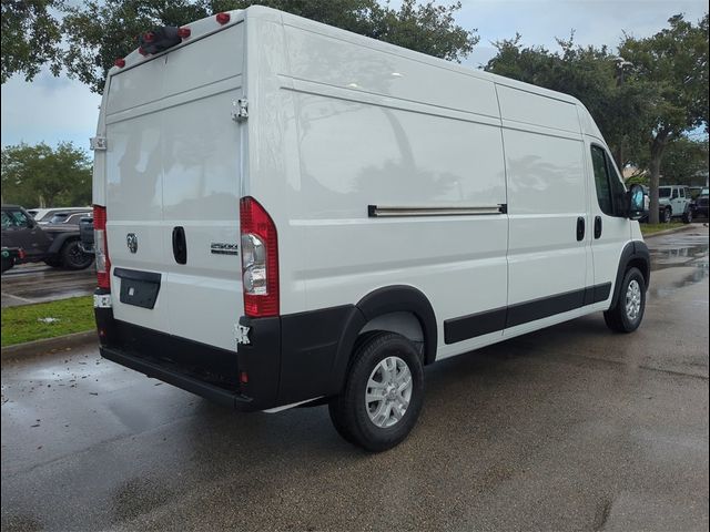 2024 Ram ProMaster Cargo Van SLT