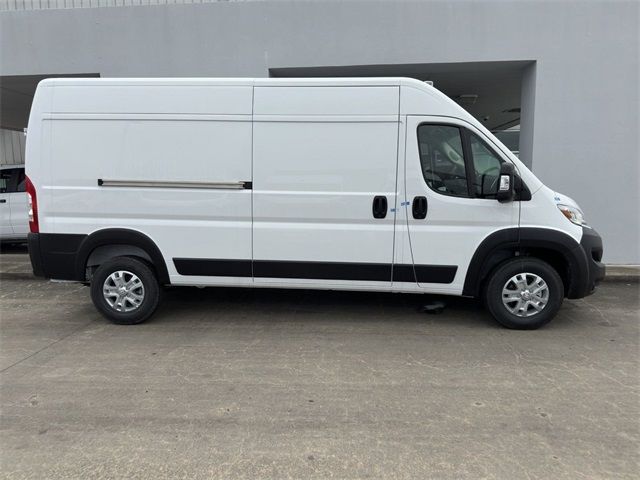 2024 Ram ProMaster Cargo Van SLT