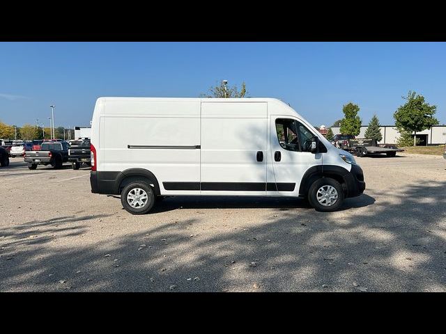 2024 Ram ProMaster Cargo Van SLT+