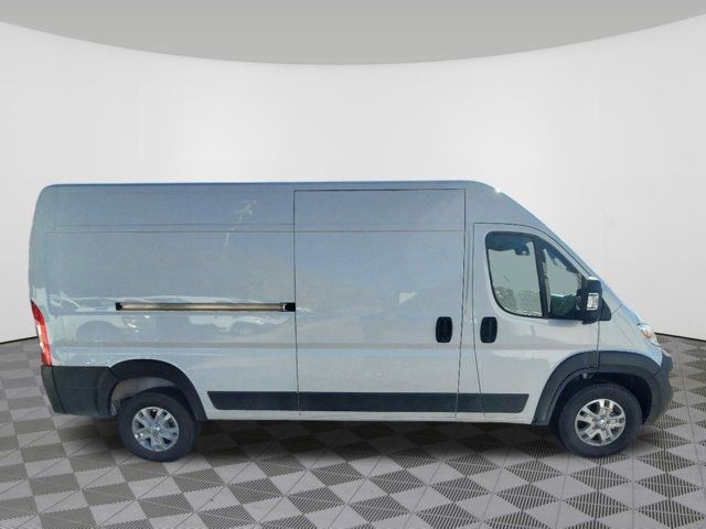 2024 Ram ProMaster Cargo Van SLT