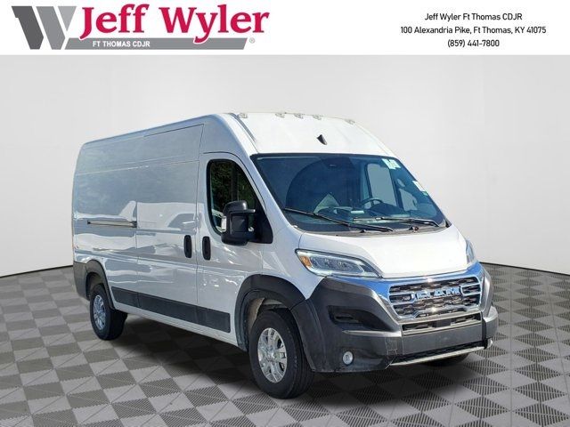 2024 Ram ProMaster Cargo Van SLT