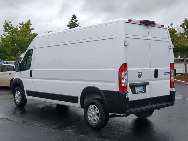 2024 Ram ProMaster Cargo Van SLT