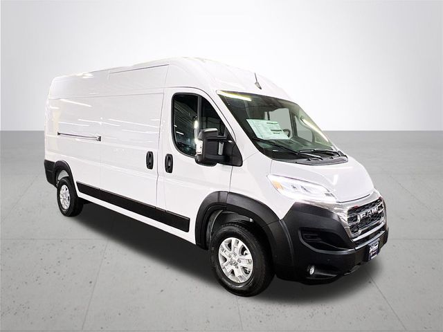 2024 Ram ProMaster Cargo Van SLT+