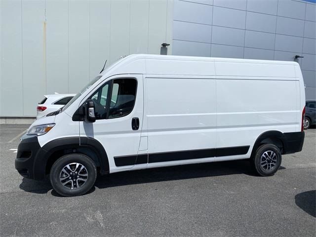 2024 Ram ProMaster Cargo Van SLT