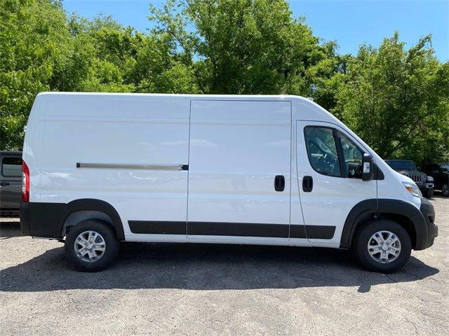 2024 Ram ProMaster Cargo Van SLT