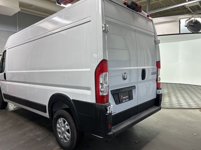 2024 Ram ProMaster Cargo Van SLT