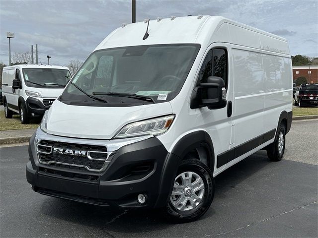 2024 Ram ProMaster Cargo Van SLT+