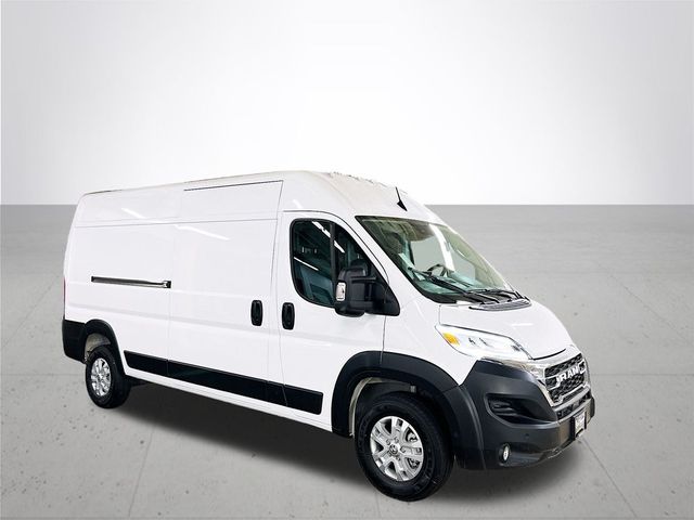 2024 Ram ProMaster Cargo Van SLT+